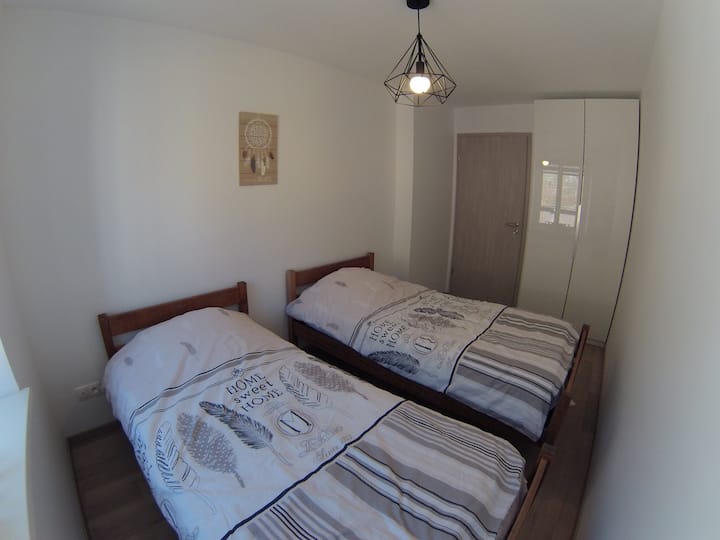 Spálňa s dvoma samostatnými lôžkami