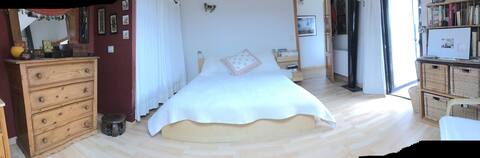 Spacious and sunny penthouse ideal for families