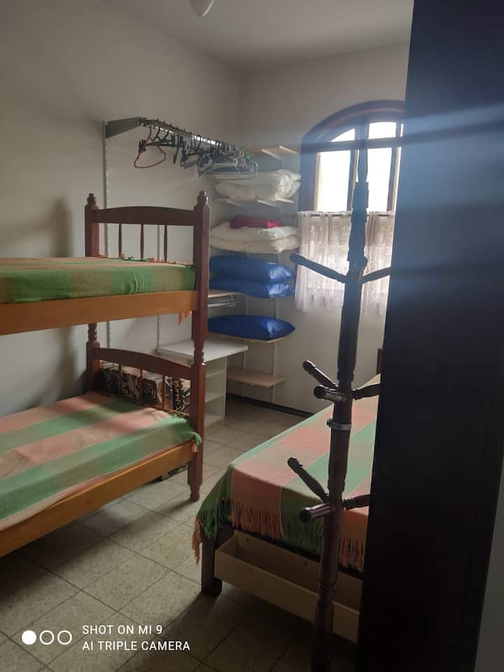 غرفة النوم 2