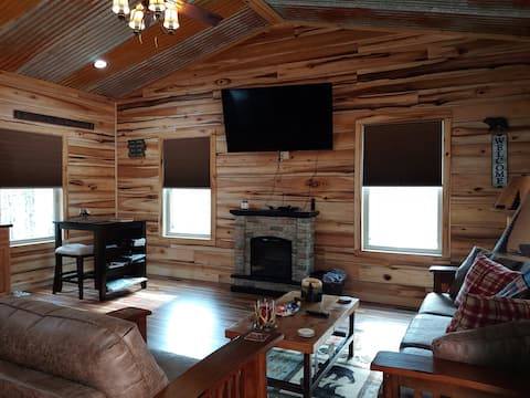 Carson Creek Rentals Hide Out