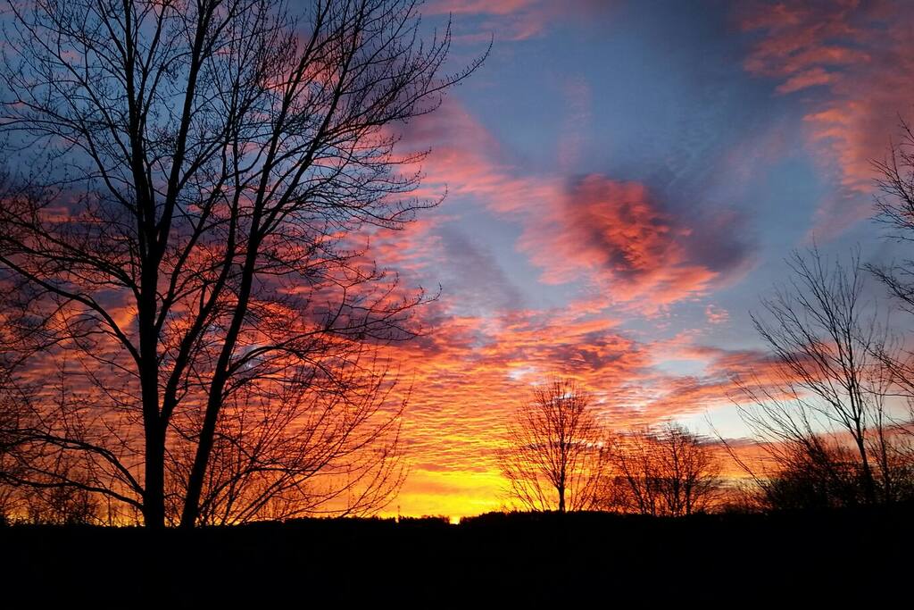 Sunrise over Elmore Mountain
