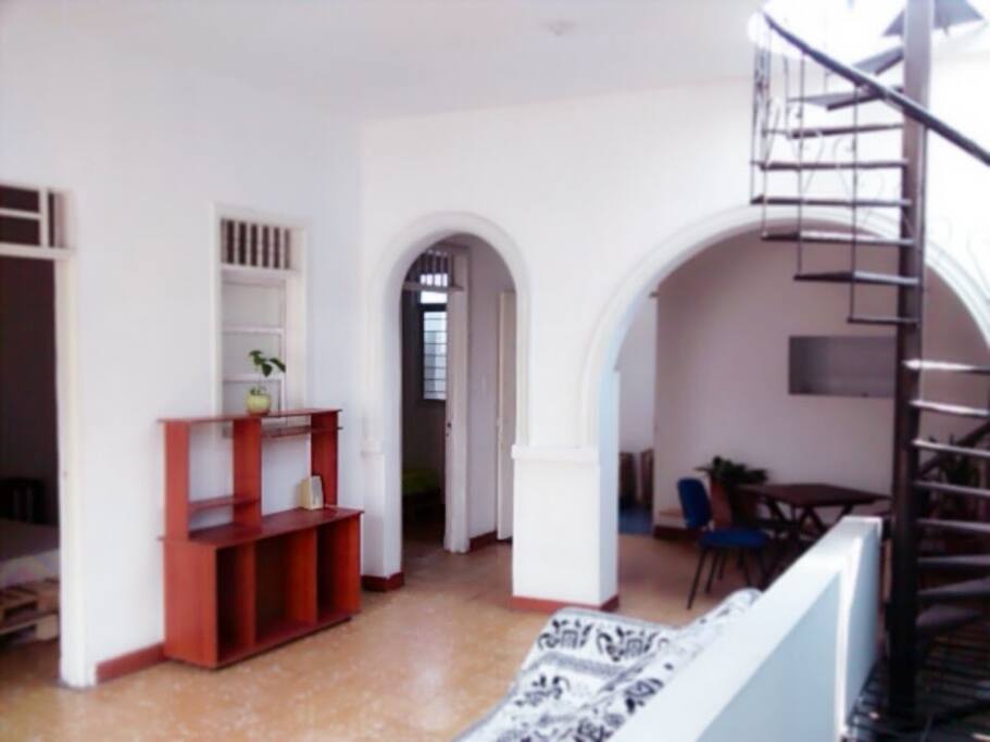 Sala comedor, área compartida.