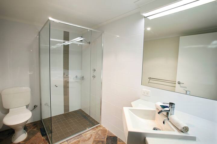 Whalers Cove Villas, Villa Pioneer gallery image 4