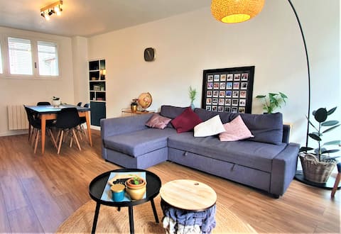 Splendid apartment in the city center of Foix.