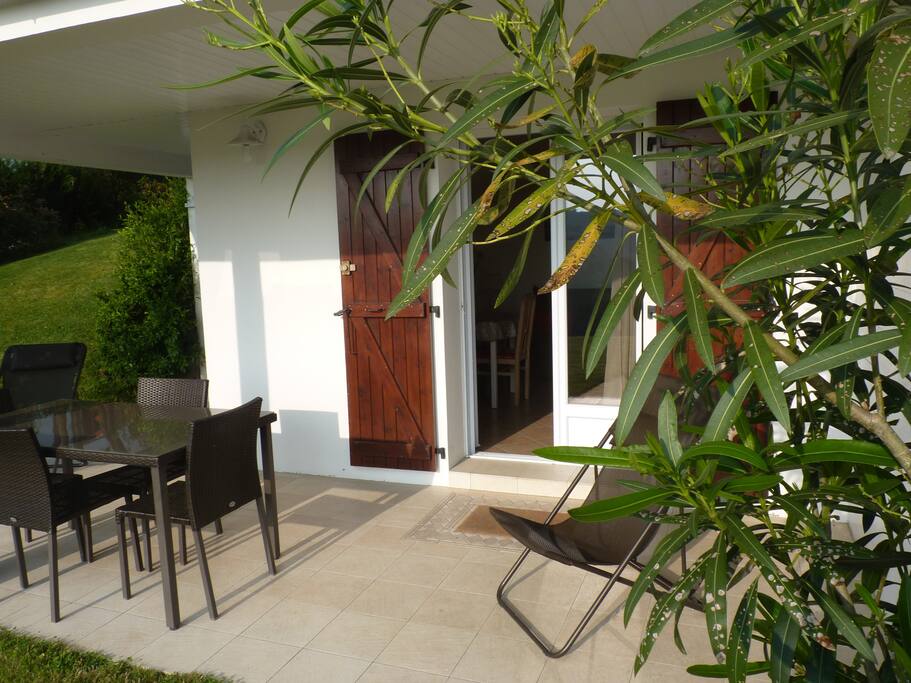 Entrée par terrasse