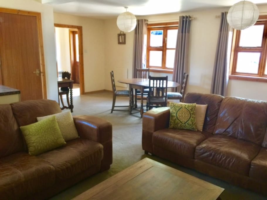 The lounge diner at Badgers Rest 2