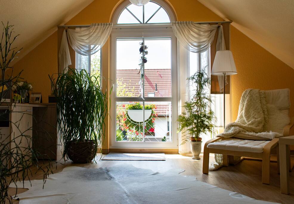 Ferienzimmer mit Balkon