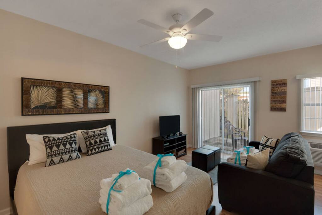 The first level Mother-In-Law Suite offers a Full bed and Queen sofa sleeper so that this space comfortably sleeps four.