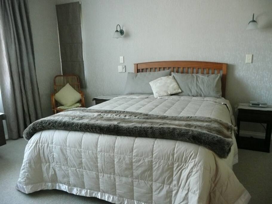 Queen Size Bed