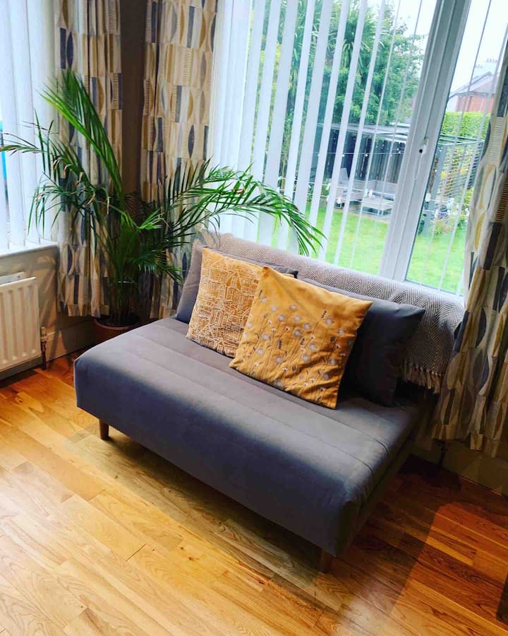 Free Parking • Quiet Annex • Work Or Holiday Stays - Belfast