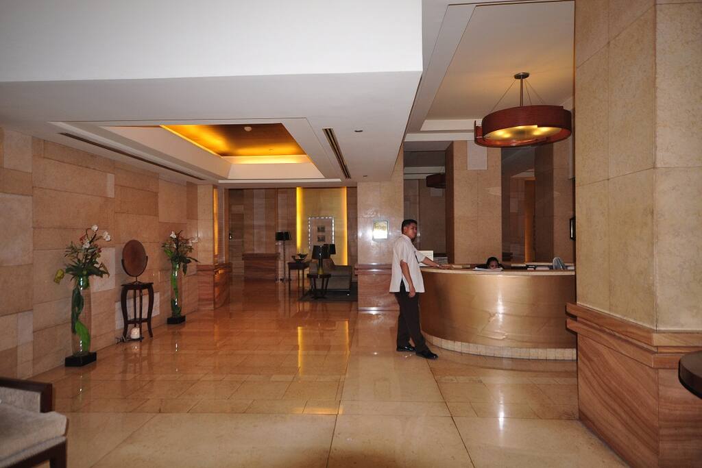 The Eastwood Excelsior Condo Lobby