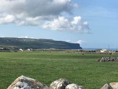 Luxury 4 bedroom overlooking Cliffs of Moher