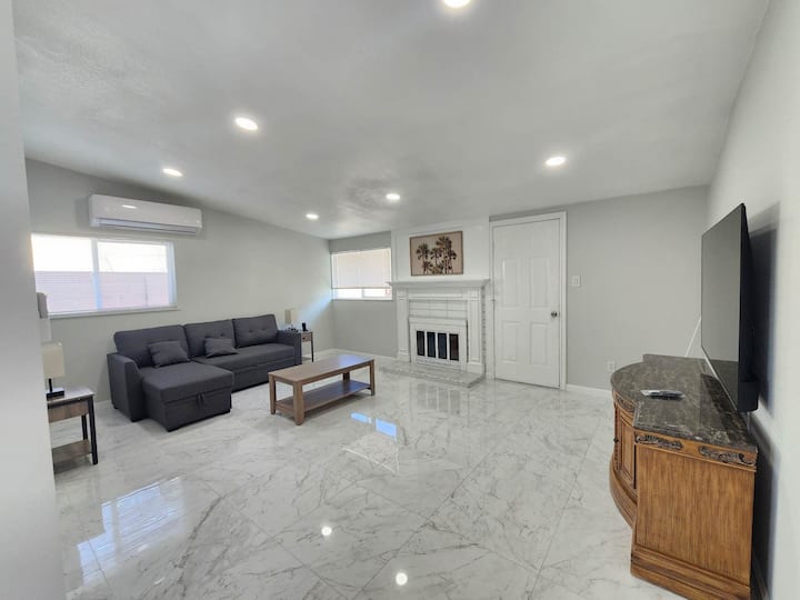 Stanton Long Stay Best Price - Buena Park, CA