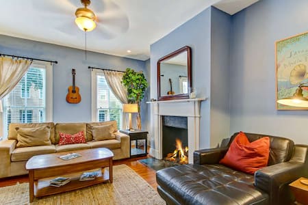 The Historic District 2: Pro Cleaned & Long Stays