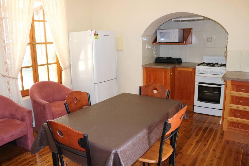 Kitchen/living