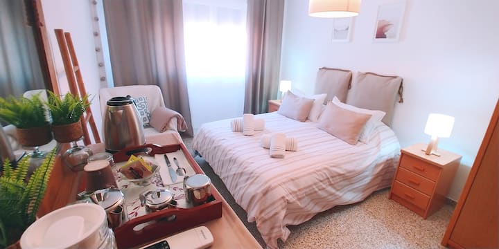 Spacious&comfortable Room In A Prime Neighborhood - Grenade