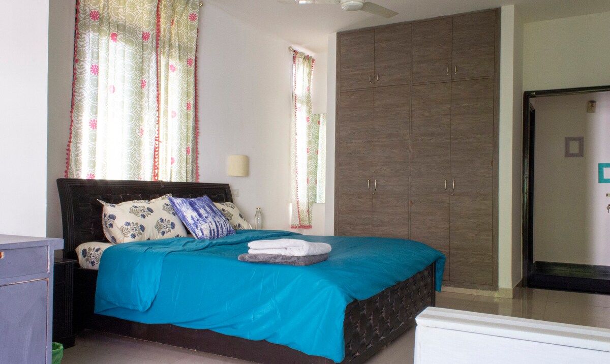 Dormitorio doble privado, todo tuyo 