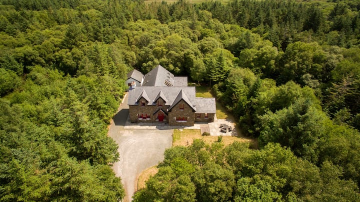 Woodland Hideaway on the Kerry Coast