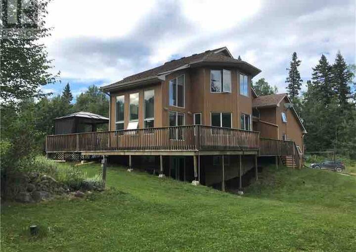 La Ronge Vacation Rentals & Homes Saskatchewan, Canada Airbnb