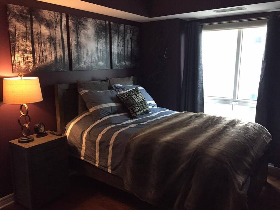 Guest bedroom