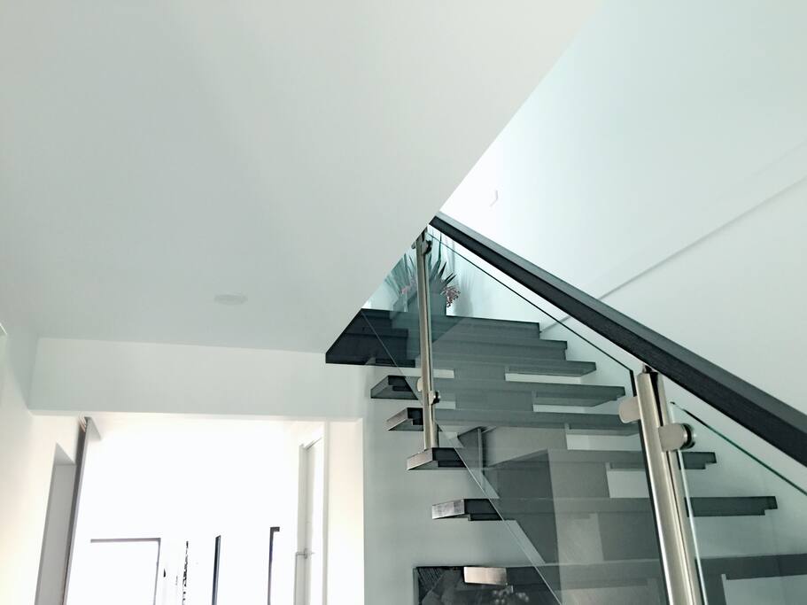 Flight of Stairs Stained Vic Ash Wood Chrome Finish Thickened Glass