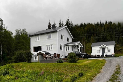 Apartment, EV Charger, Bøvær, Skaland, Senja.