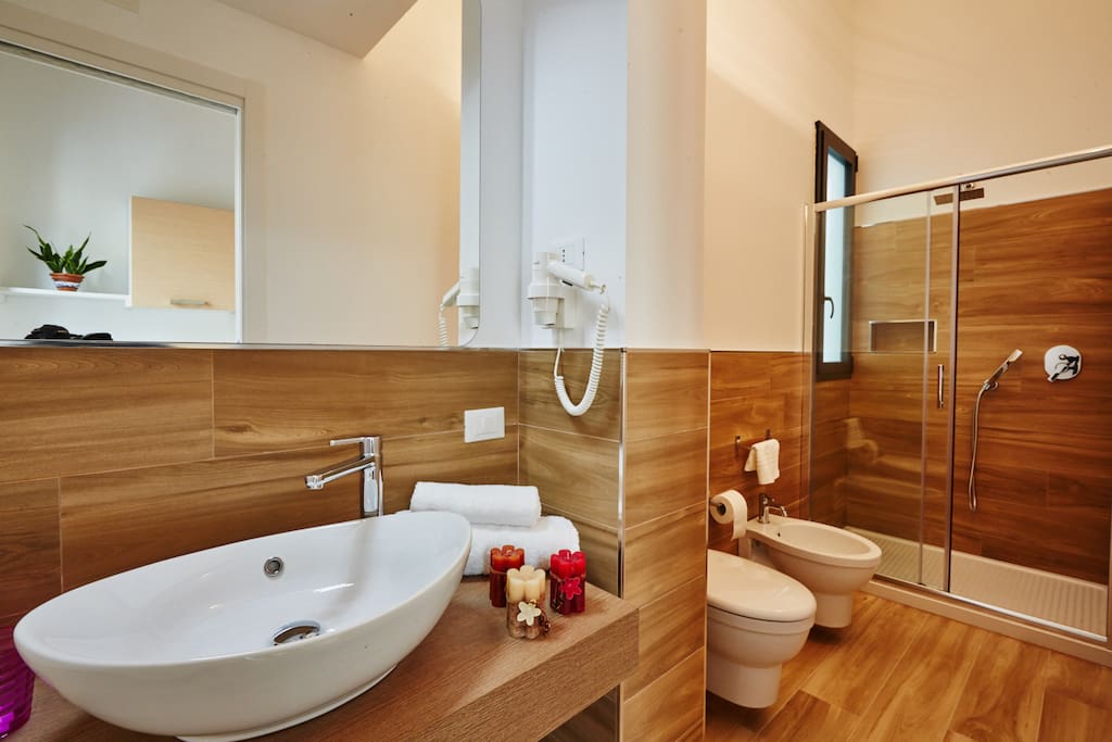 bagno con doccia
