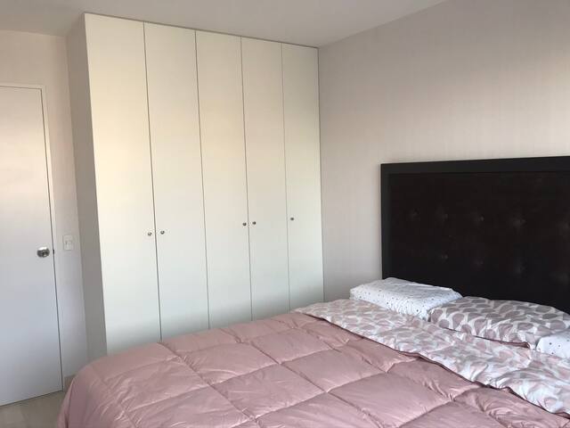 DPTO. ENTERO FULL EQUIPADO NUEVO CAMA KING CÓMODO!