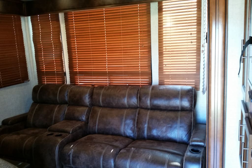 Couch with 3 recliners