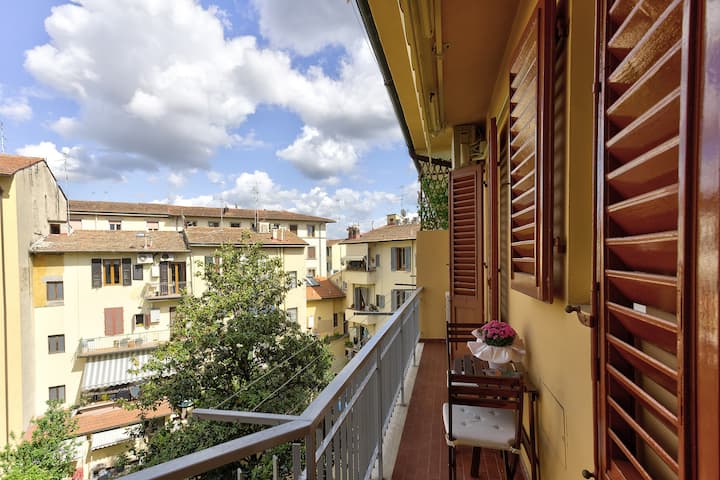 Tonino's Home With Private Parking - Florenz