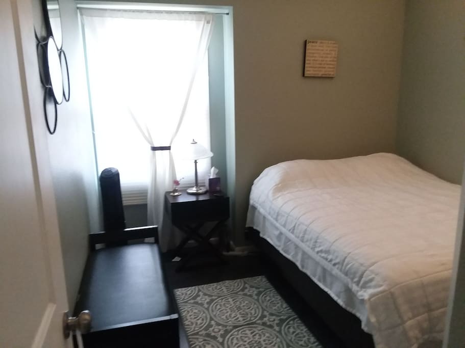 Queen pillow top bed