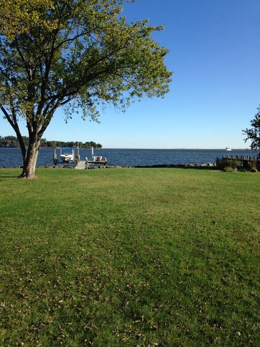 Waterview from Main house, I invite my guests to come to relax and enjoy the beautiful views,