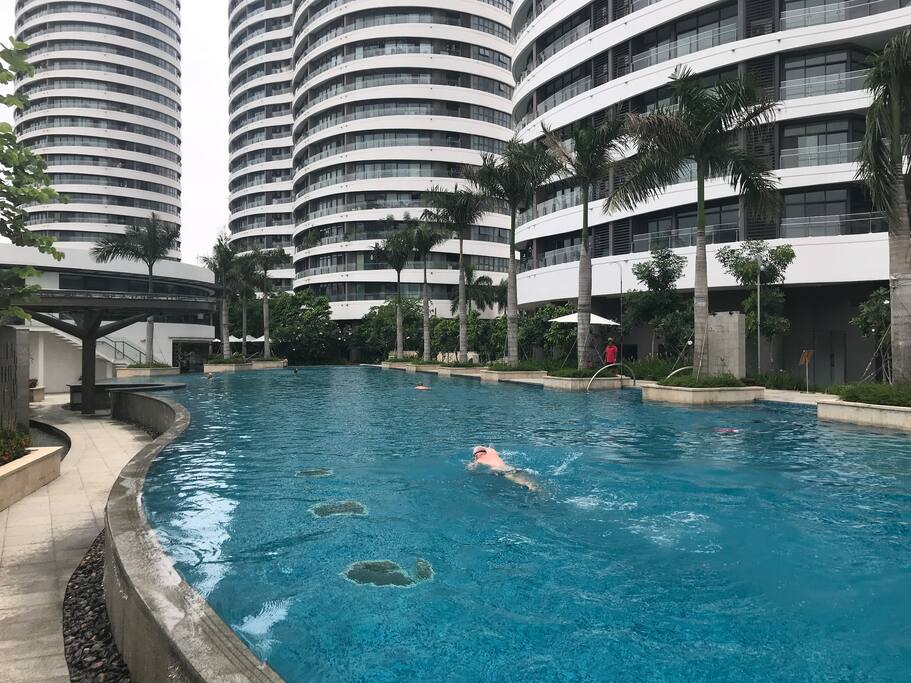 One of the three pools, free for use