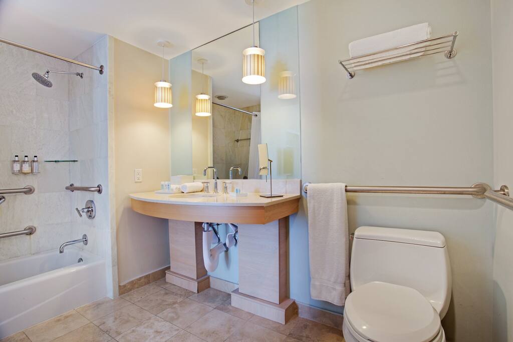 Marenas - Bathroom 15.jpg