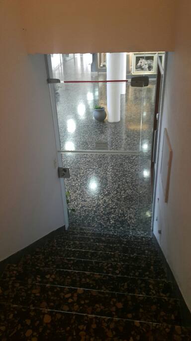 Entrada al apto