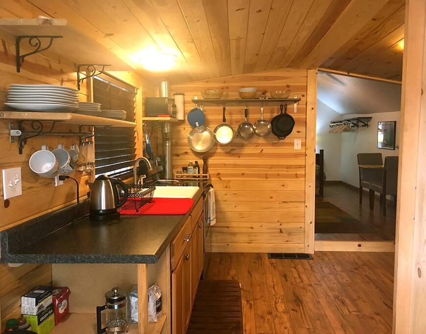 Full Kitchen