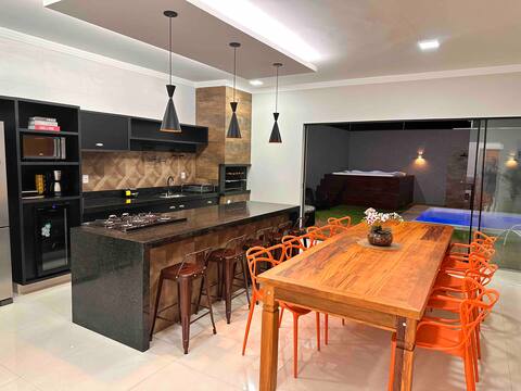 Heated Pool, Modern Vacation Home