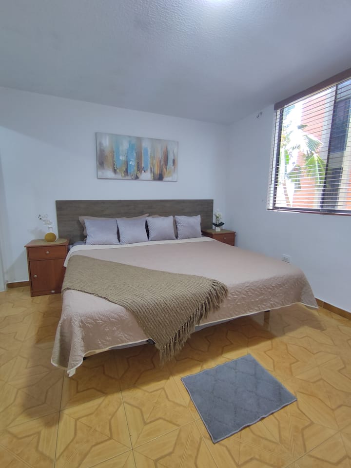 Dhomë gjumi Master. Krevat dopio "king"