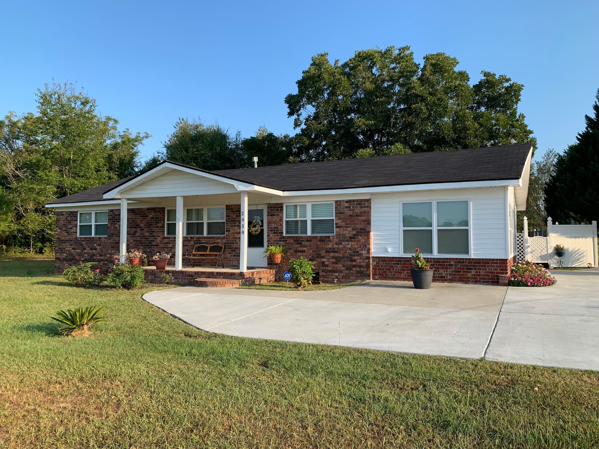 Dean's Cozy Country Cottage