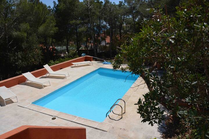 Grande villa avec piscine et vue exceptionnelle gallery image 5