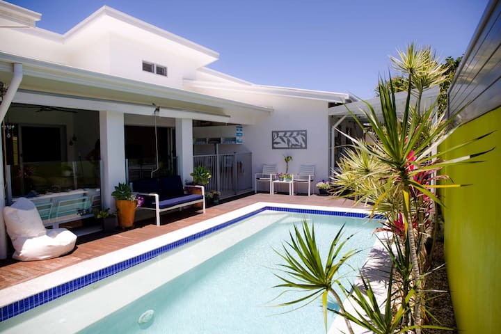 Art house at Salt beach, luxury meets lifestyle