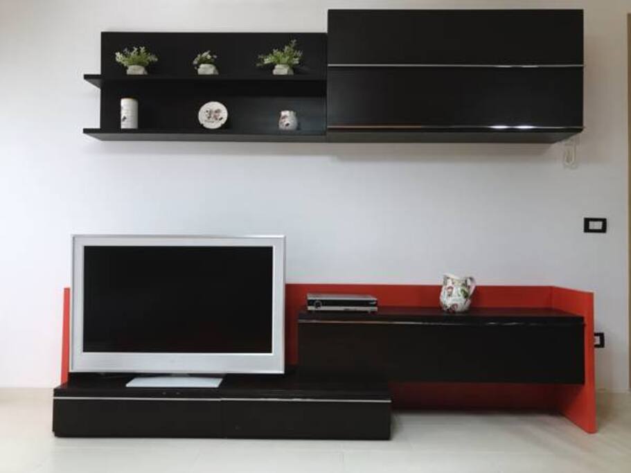 TV