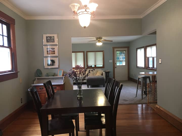 Decatur Vacation Rentals & Homes Illinois, United States Airbnb