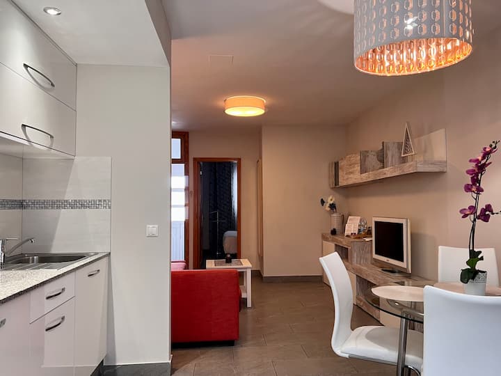 "Freesia" Apartamentos Dalia. Nice & Comfortable.