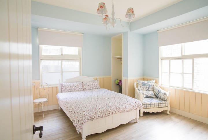 Ლიონის სახლი (2F)