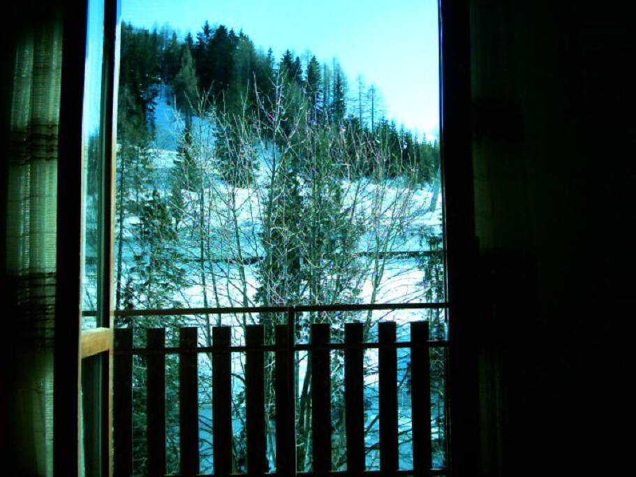 Vista balcone esposto a sud