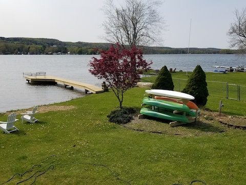 Eagle's Cove on Lamoka, lake stay for wine & brews