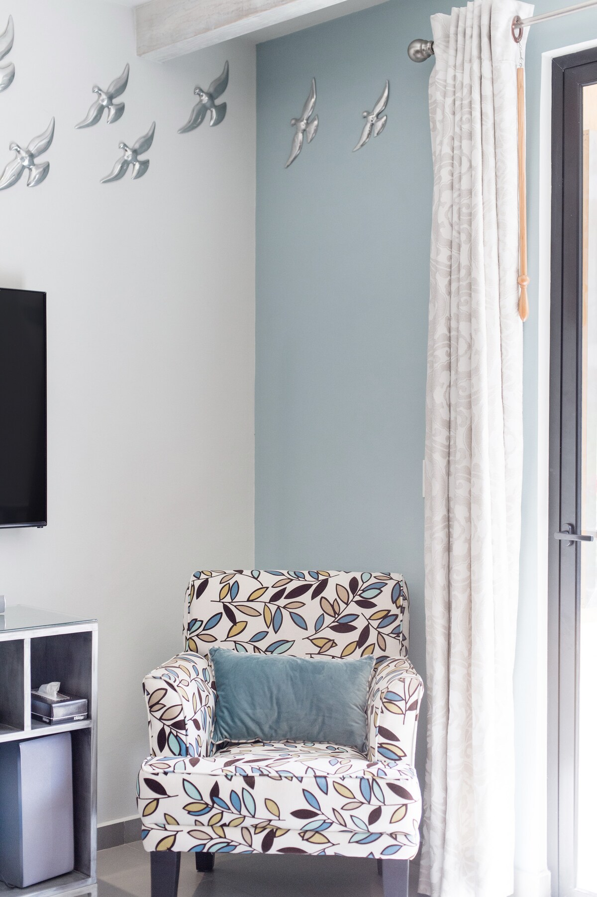 Top Airbnb: Upscale Apartment with Private Balcony en Zazil Ha