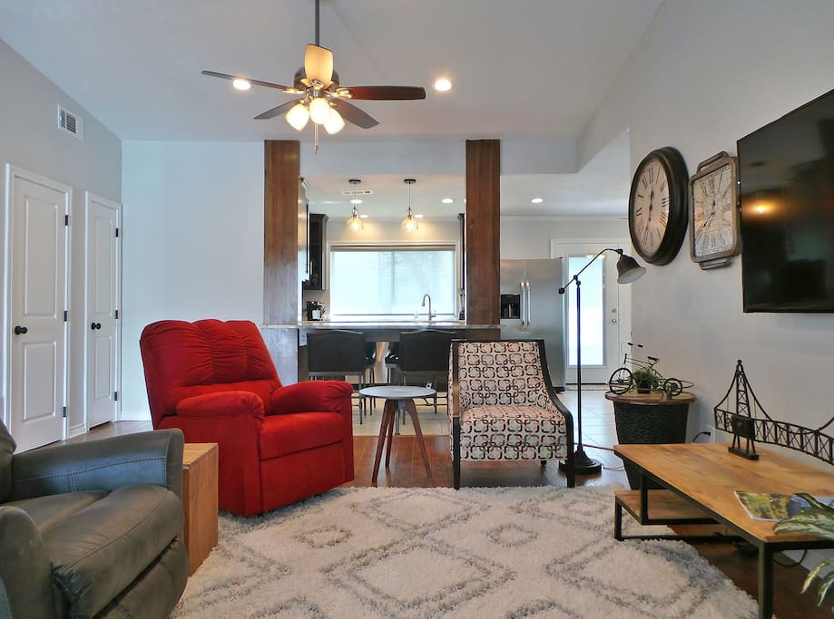 Walk into the open concept living and kitchen!