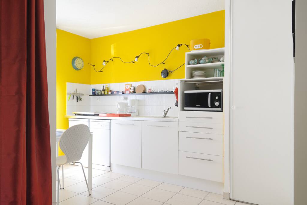 Coin cuisine bien éclairé